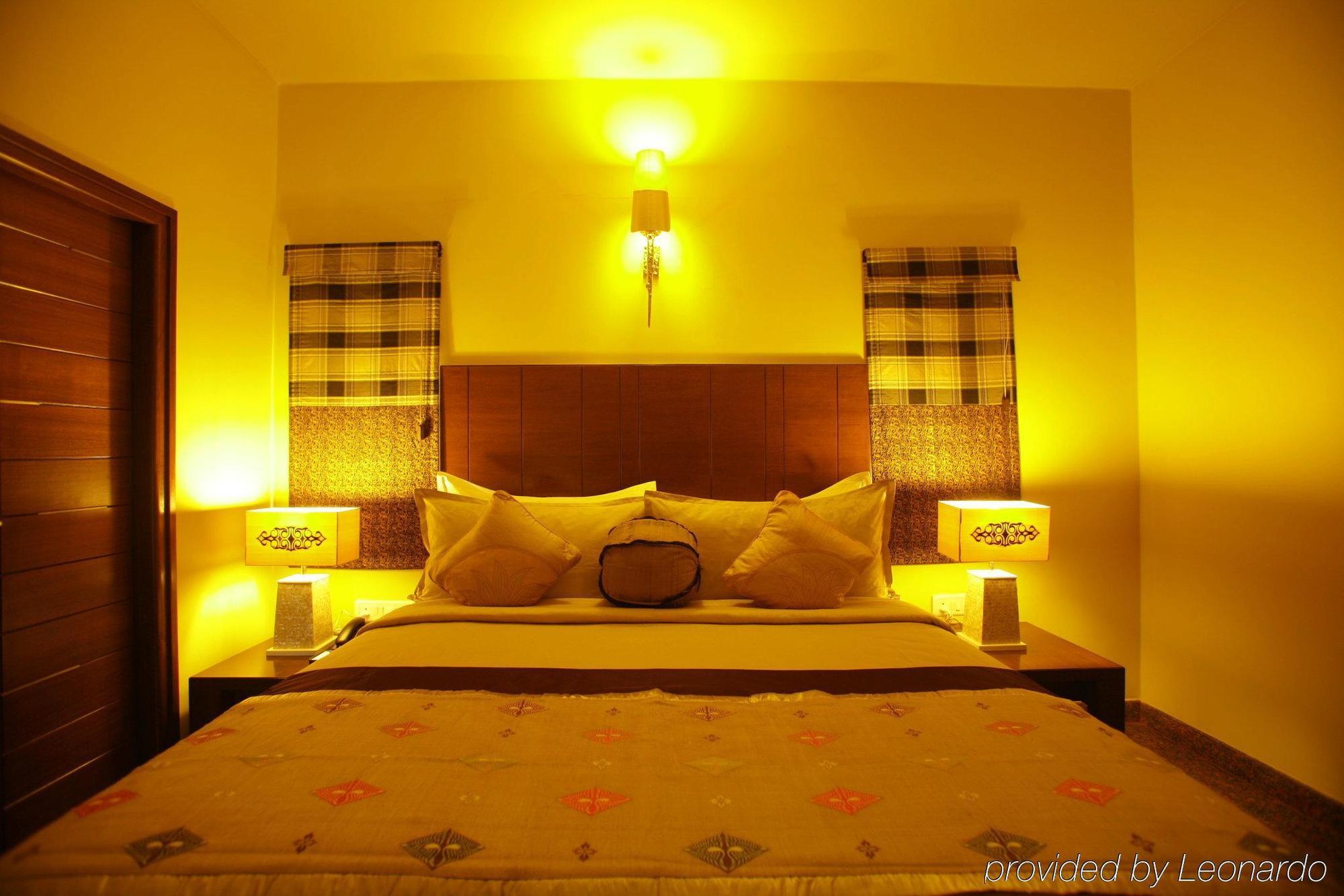 Justa Indiranagar Aparthotel Bangalore Phòng bức ảnh