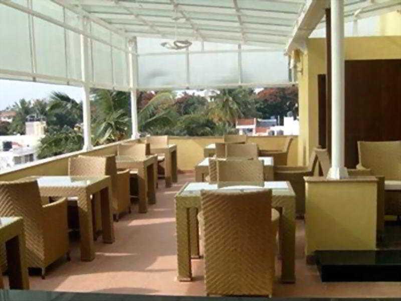 Justa Indiranagar Aparthotel Bangalore Ngoại thất bức ảnh