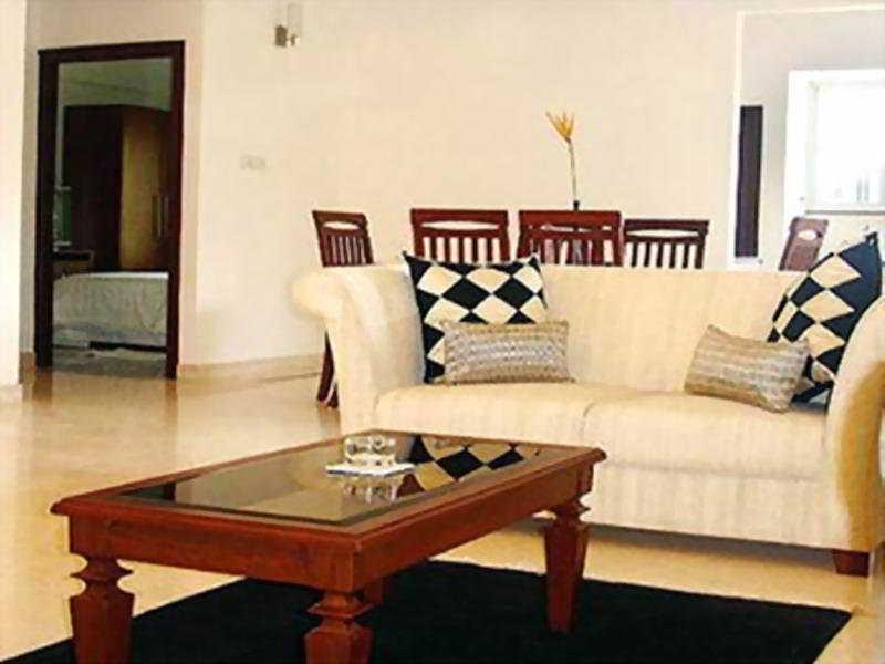 Justa Indiranagar Aparthotel Bangalore Ngoại thất bức ảnh