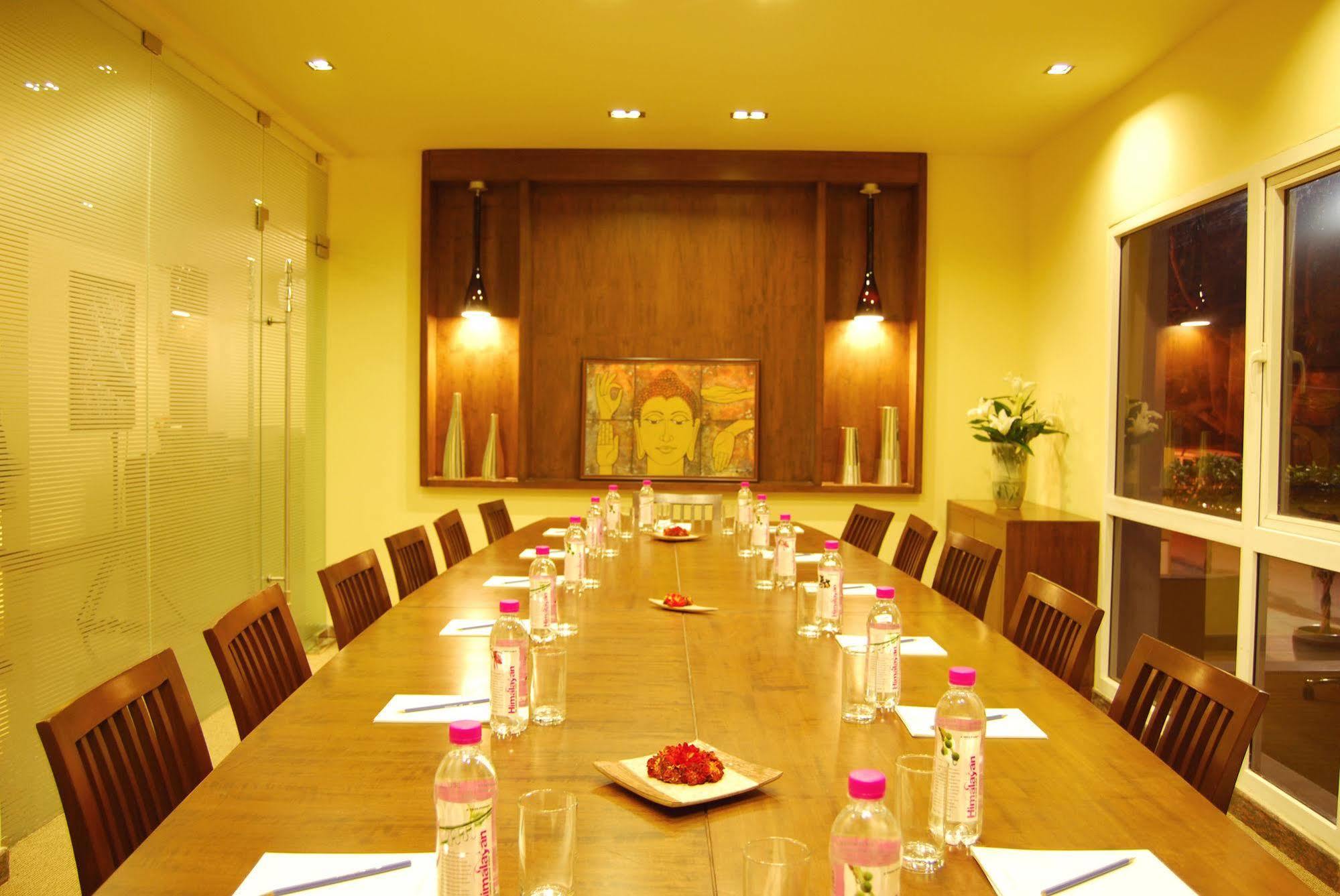 Justa Indiranagar Aparthotel Bangalore Ngoại thất bức ảnh